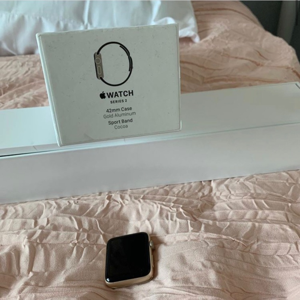 SERIES 2 APPLE WATCH!